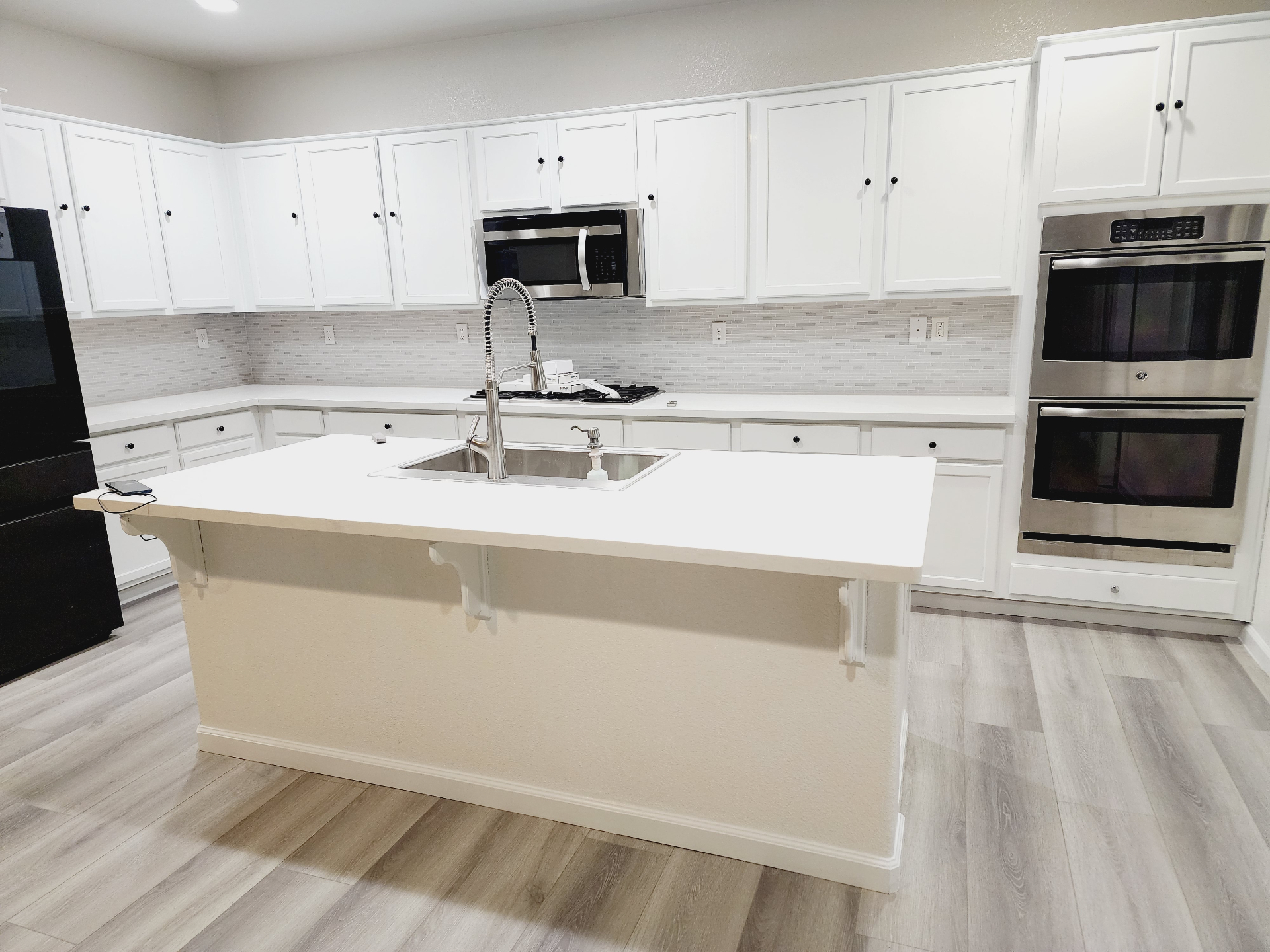 Countertop Replacement & Cabinet Painting — Elk Grove, CA