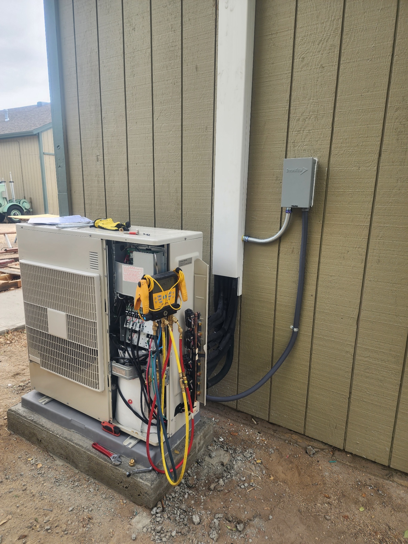 Mini-Split Service — Gauges & Refrigerant Check — Sacramento, CA